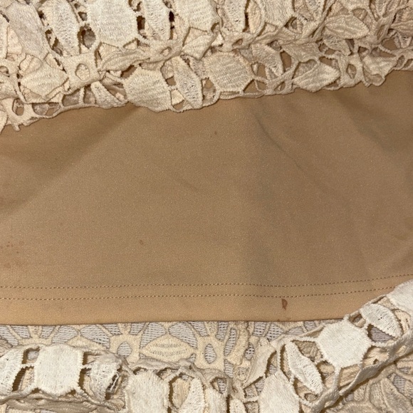 Romeo+Juliet Couture Ivory Crochet Lace Midi Dress BNWT - Picture 5 of 14